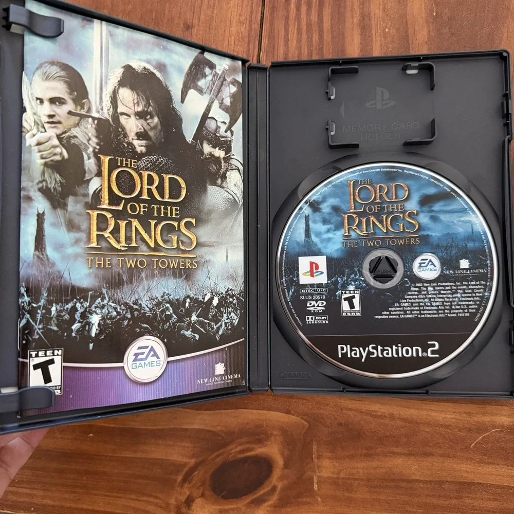 EA Games The Lord of the Rings: The Two Towers Action Adventure PS2 T NTSC-U/C